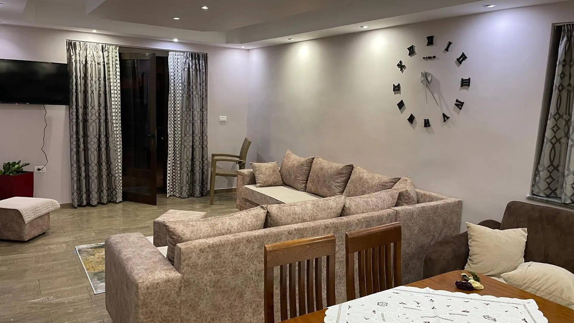 Luxury Apartment Pogradec